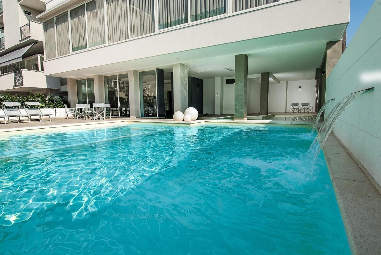 Hotel Niagara Cattolica Luaran gambar