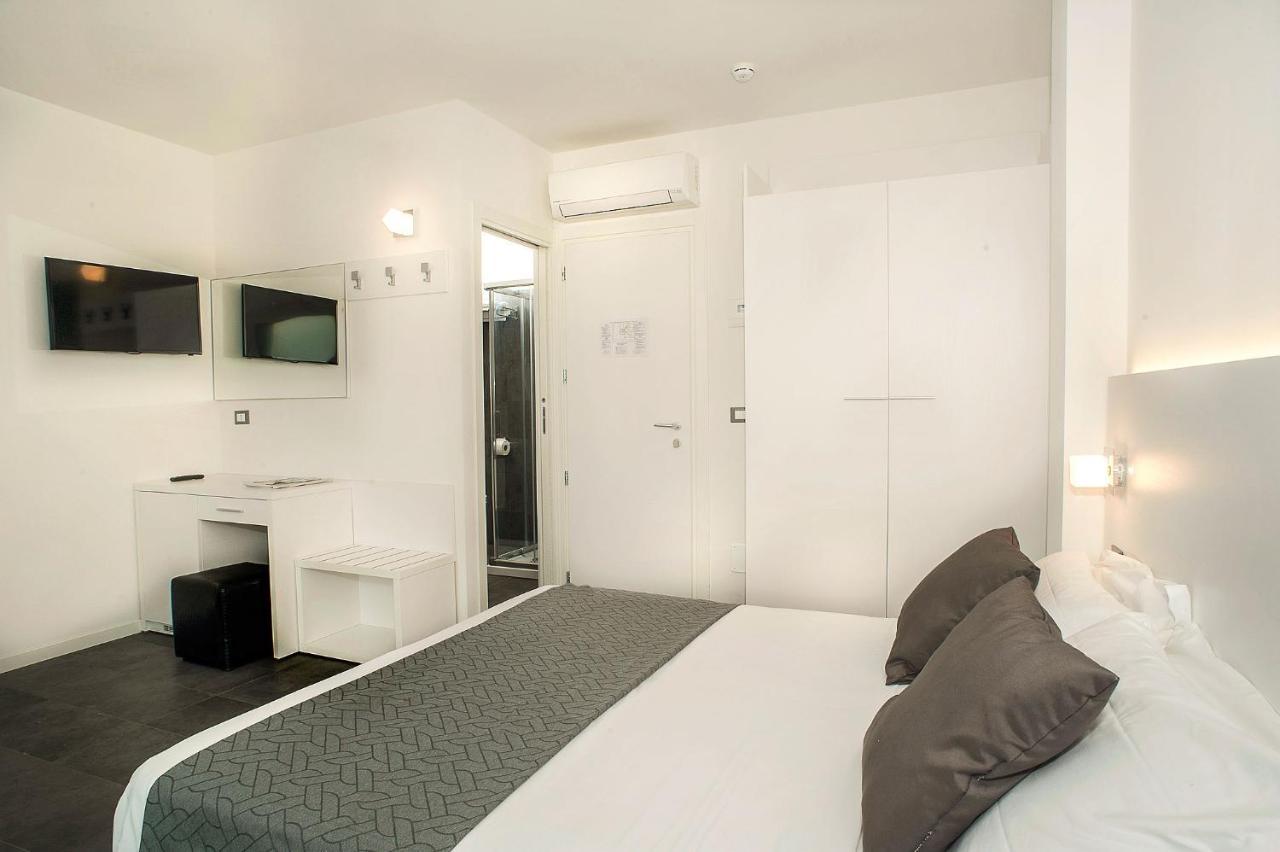 Hotel Niagara Cattolica Luaran gambar