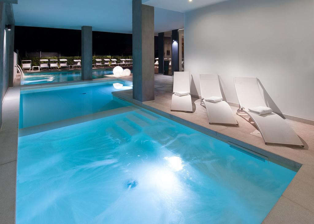 Hotel Niagara Cattolica Luaran gambar