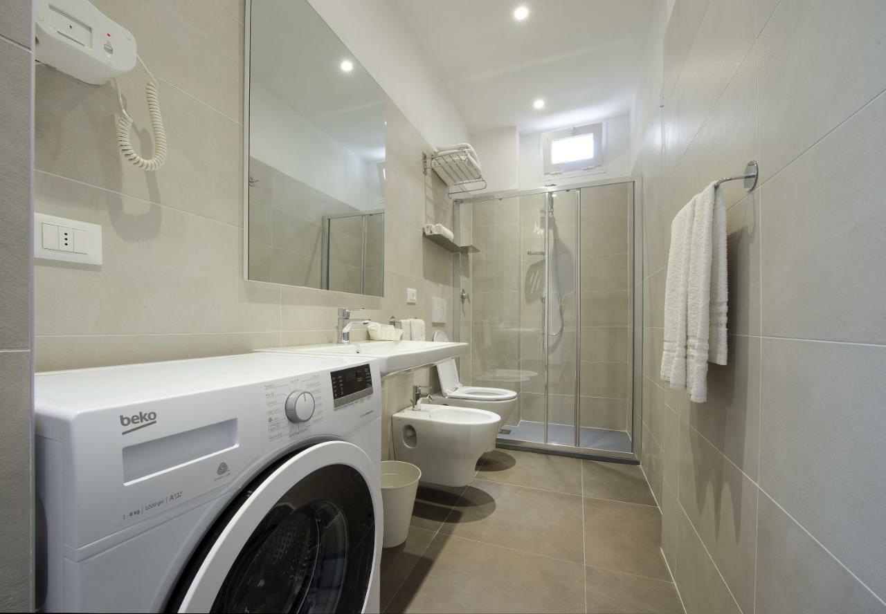 Hotel Niagara Cattolica Luaran gambar